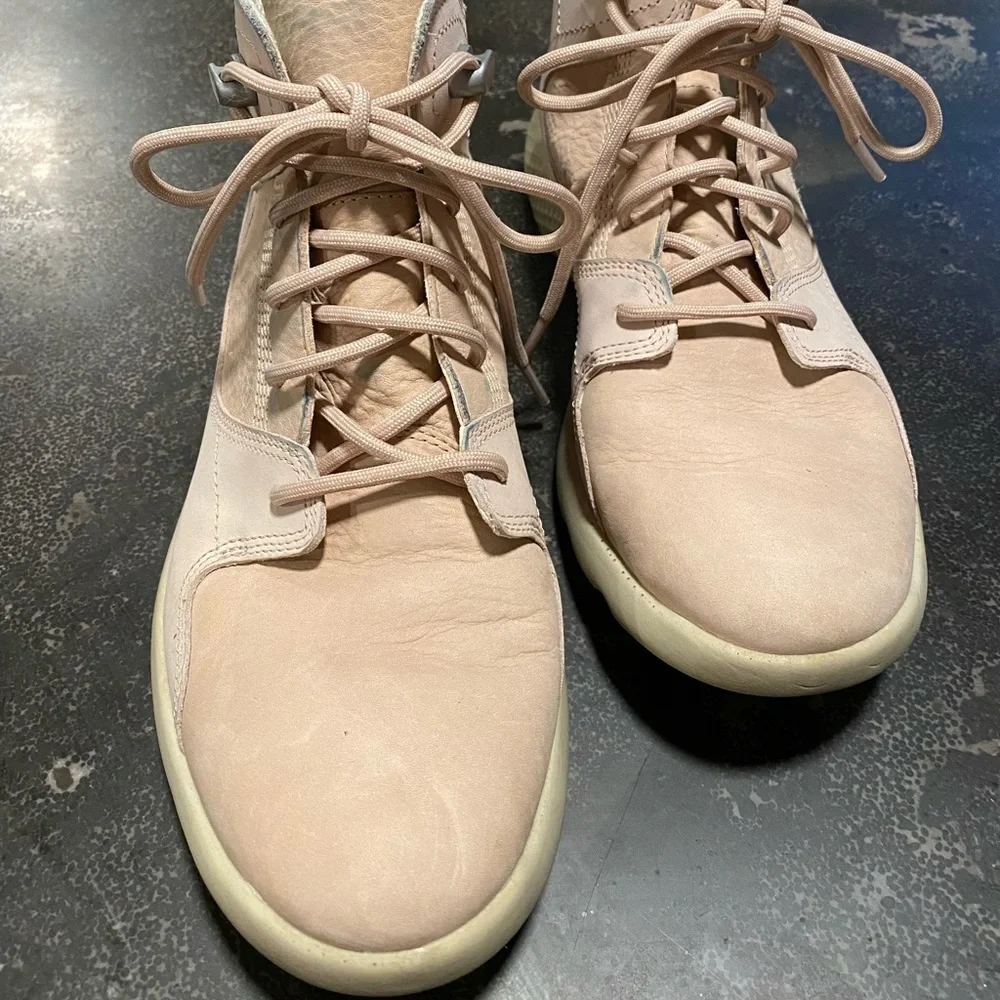 Pretty pink Tim’s